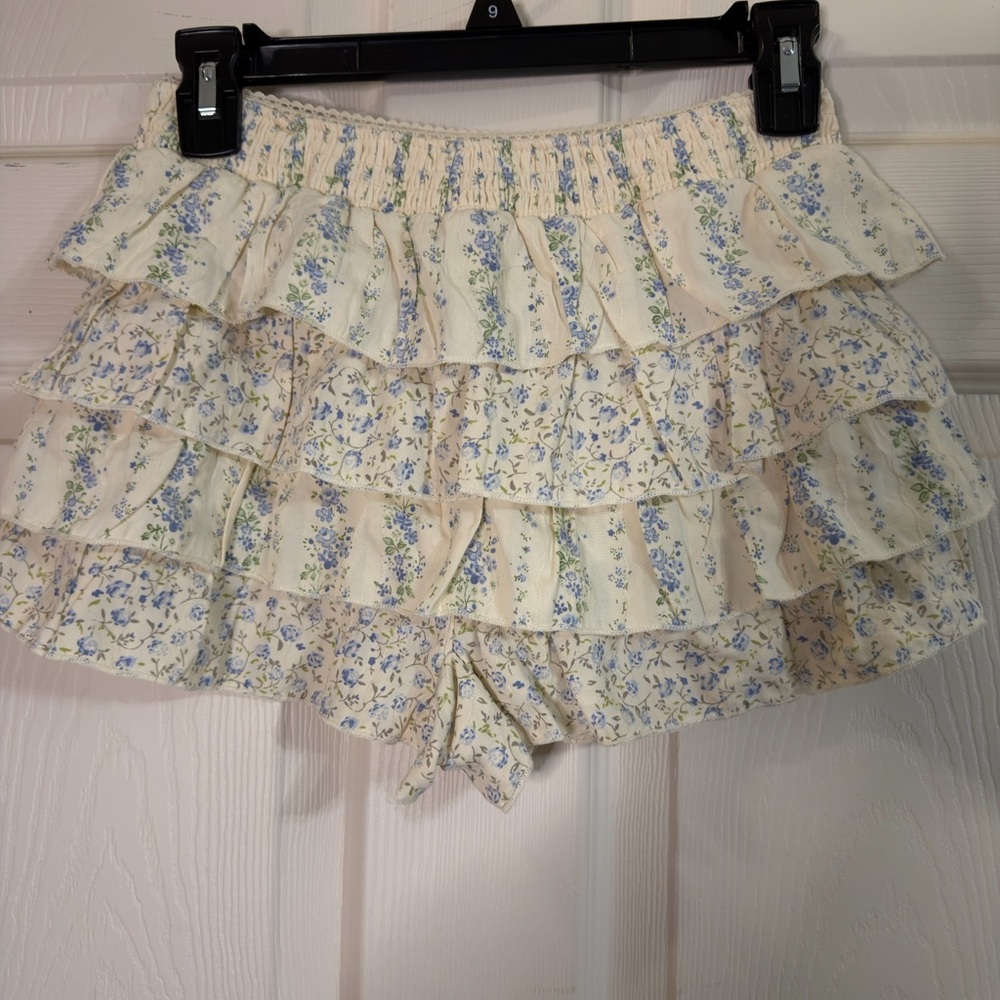 Kirious LA Cottagecore Floral Print Ruffled Layered Pull On Shorts Cream Size XS